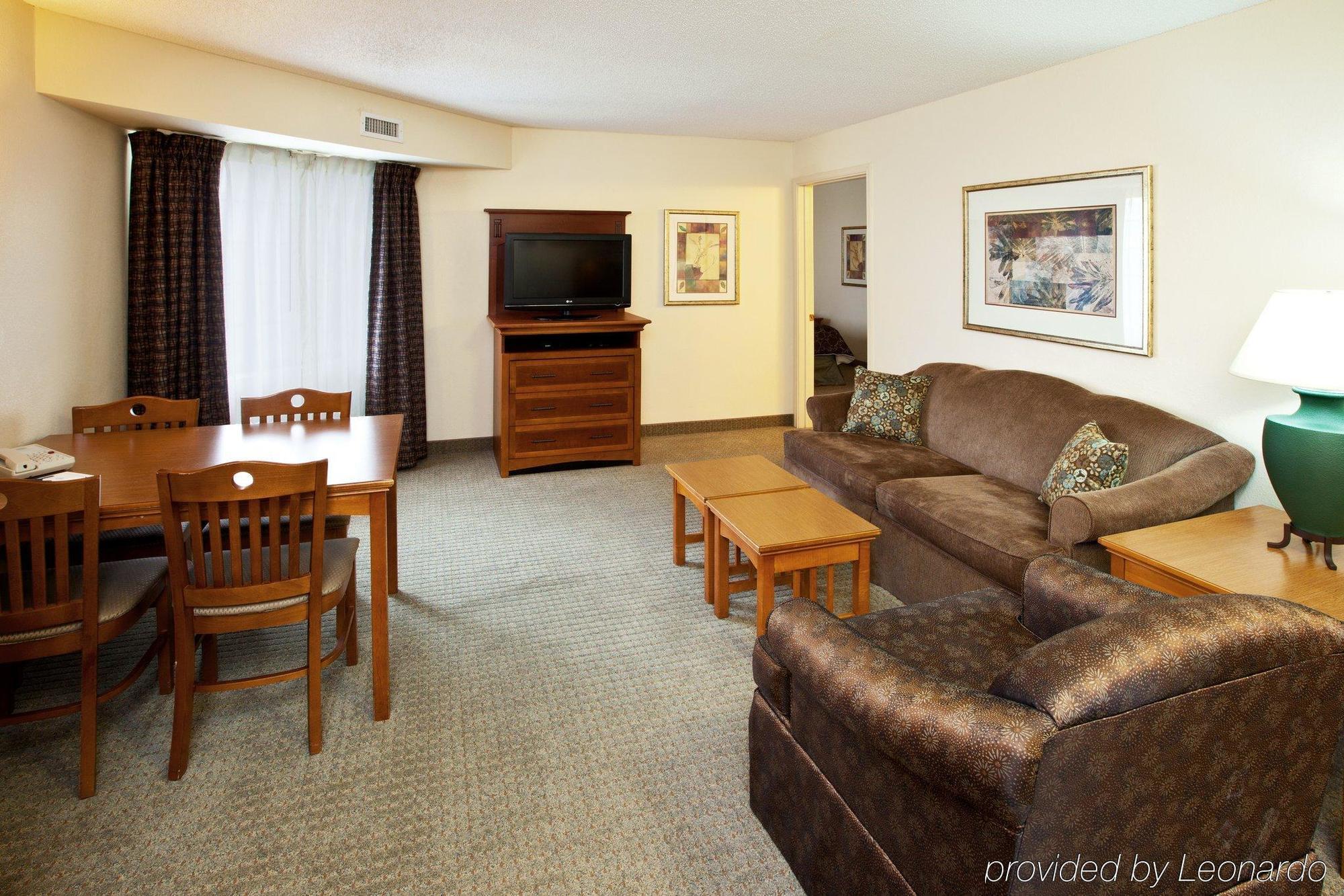 Staybridge Suites Louisville - East By Ihg Zimmer foto